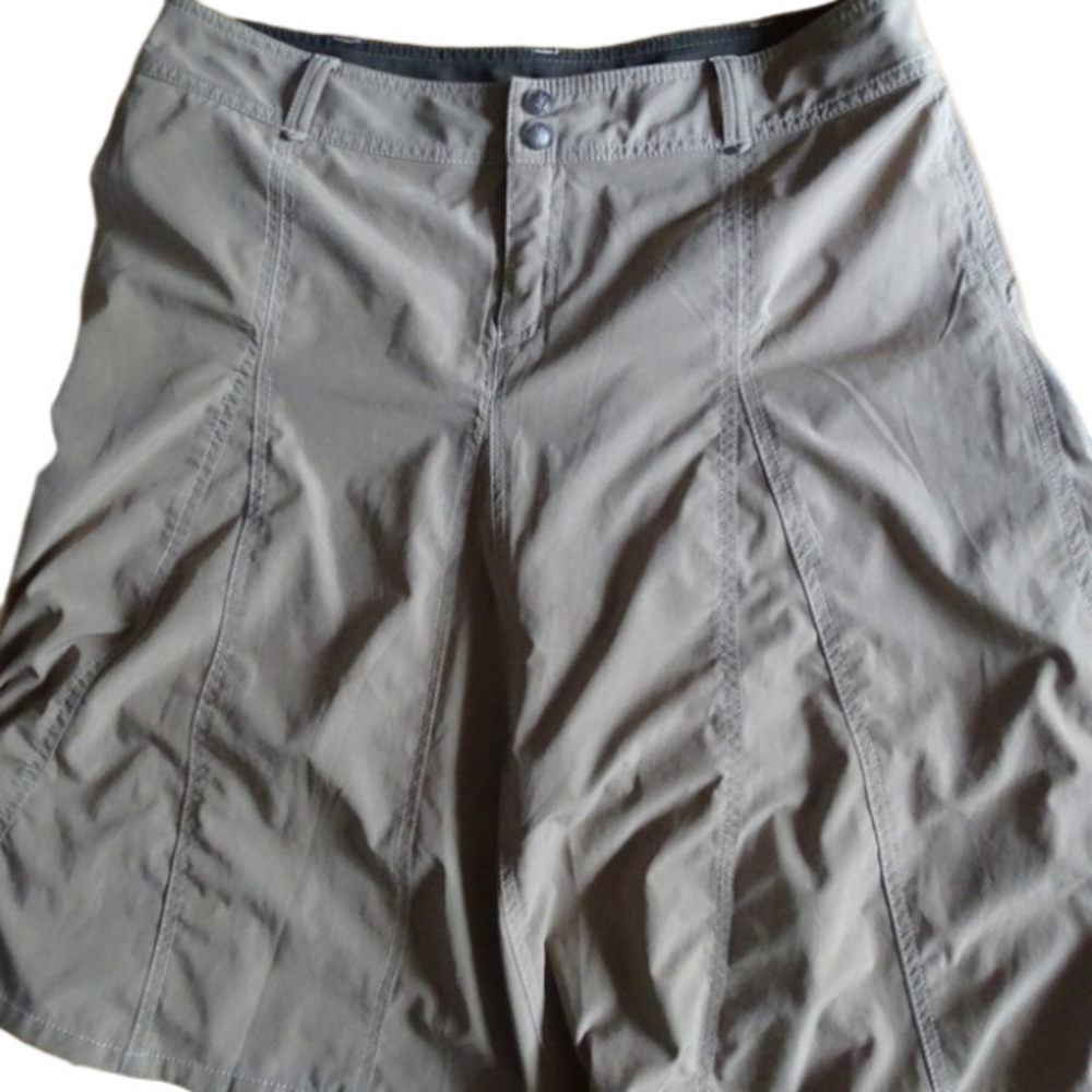LIKE NEW ATHLETA SKIRT